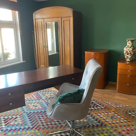 Kamienica Na Starym Rynku - 140 M2 I Garaz * Puck