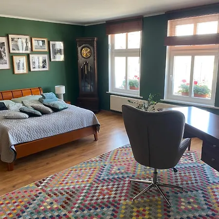 Kamienica Na Starym Rynku - 140 M2 I Garaz 帕克