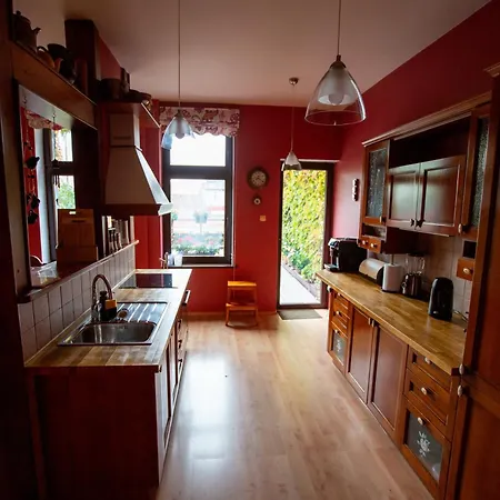 Kamienica Na Starym Rynku - 140 M2 I Garaz Puck