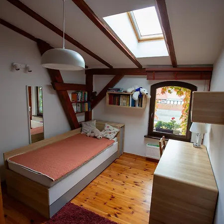 Kamienica Na Starym Rynku - 140 M2 I Garaz Vakantiehuis Puck