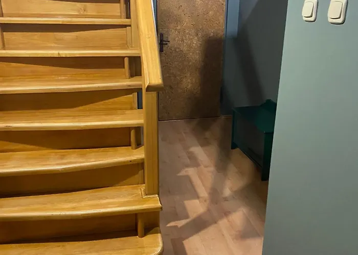 Kamienica Na Starym Rynku - 140 M2 I Garaż * Puck