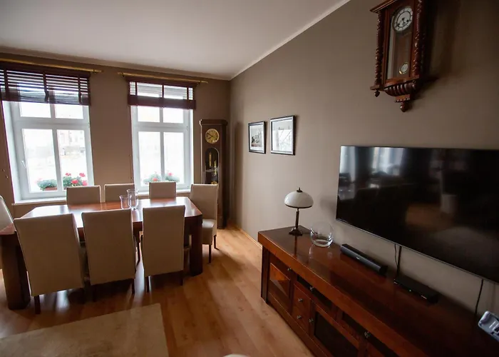 Dom wakacyjny Kamienica Na Starym Rynku - 140 M2 I Garaż