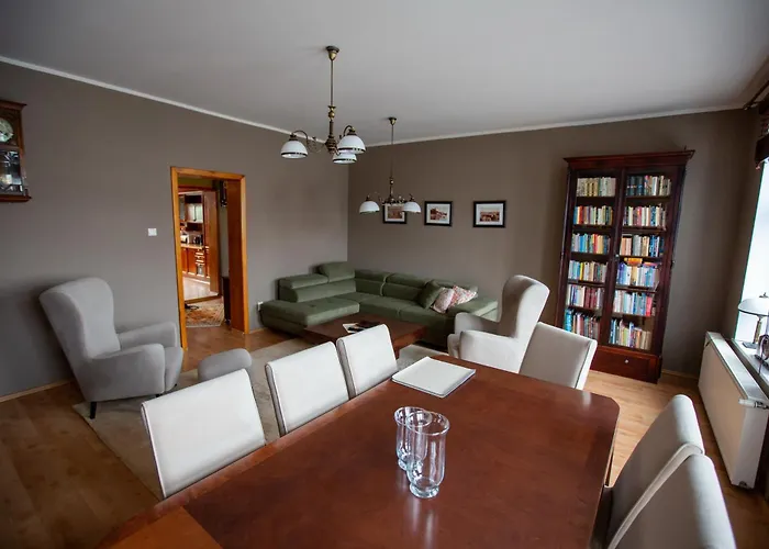 Dom wakacyjny Kamienica Na Starym Rynku - 140 M2 I Garaż *