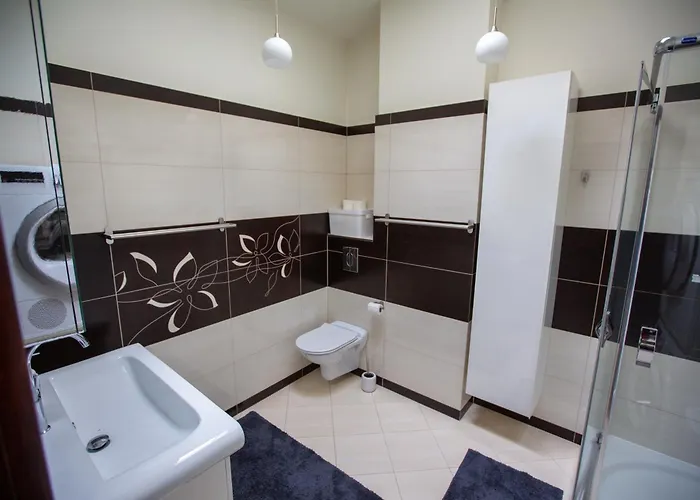 Dom wakacyjny Kamienica Na Starym Rynku - 140 M2 I Garaż Puck