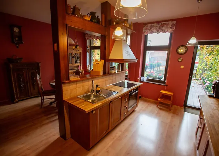 Kamienica Na Starym Rynku - 140 M2 I Garaż